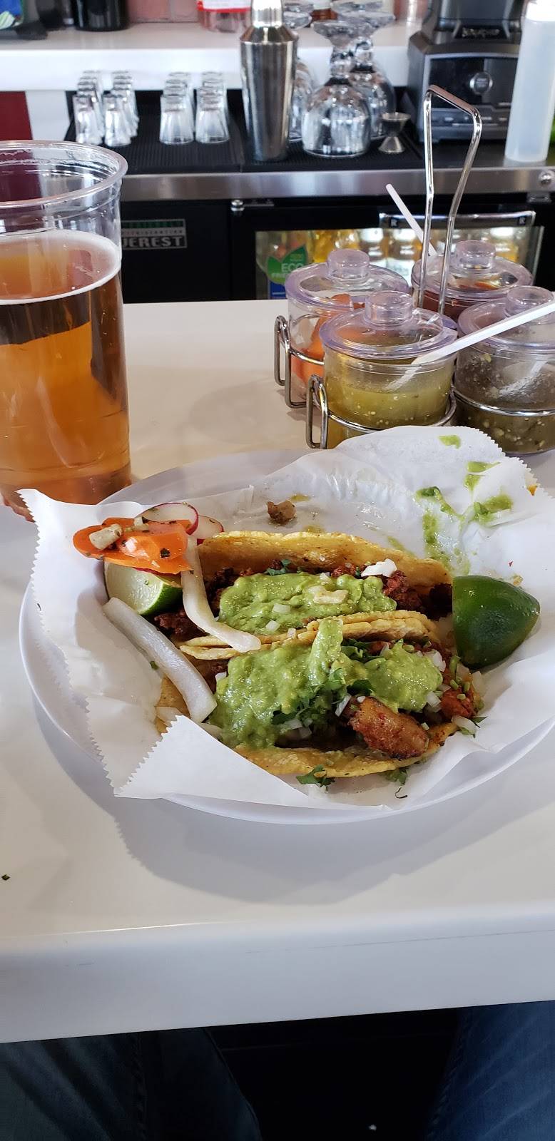 Xolos Tacos | restaurant | 17122 Slover Ave #101K, Fontana, CA 92337, USA | 9093710997 OR +1 909-371-0997