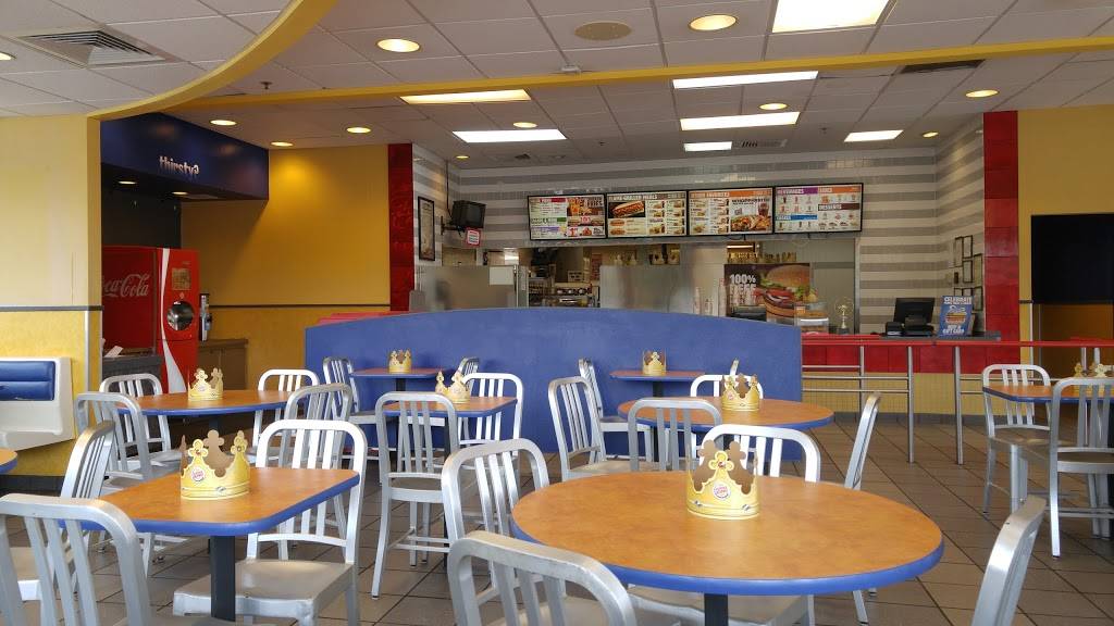 Burger King | restaurant | 2925 Eagle Dr, Woodstock, GA 30189, USA | 6783356991 OR +1 678-335-6991