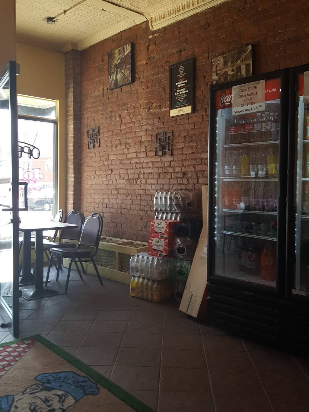 Johns Of Arthur Ave | restaurant | 19 W Main St, Middletown, NY 10940, USA | 8454674712 OR +1 845-467-4712