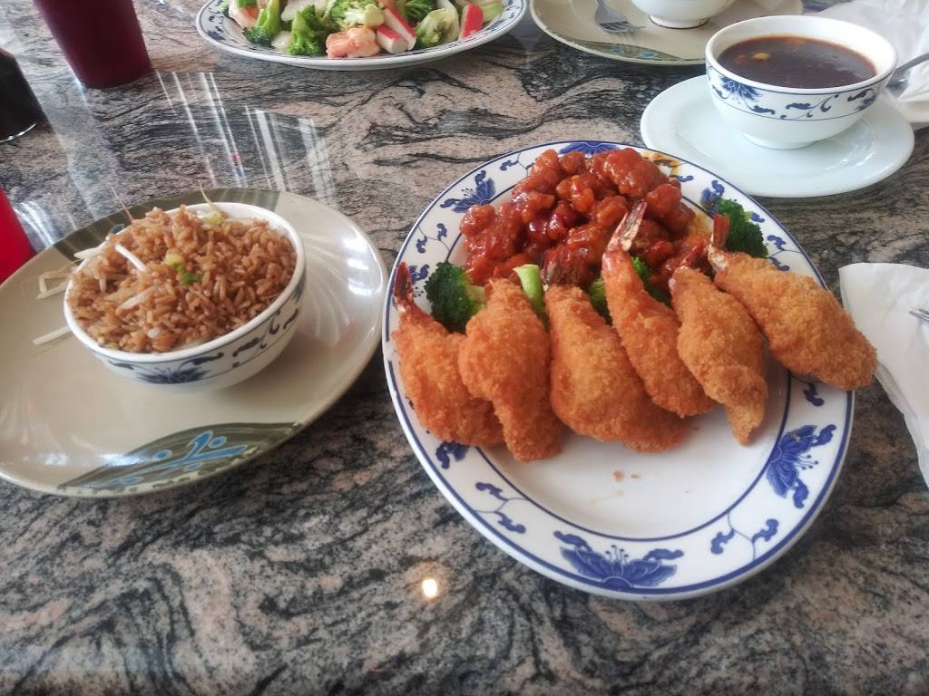 First Wok | restaurant | 21051 Euclid Ave, Cleveland, OH 44117, USA | 2167389000 OR +1 216-738-9000