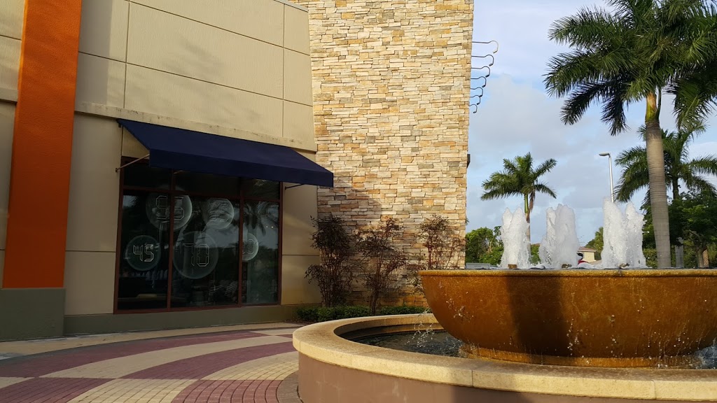 Starbucks | cafe | 4425 Lyons Rd F-111, Coconut Creek, FL 33073, USA | 9549173128 OR +1 954-917-3128