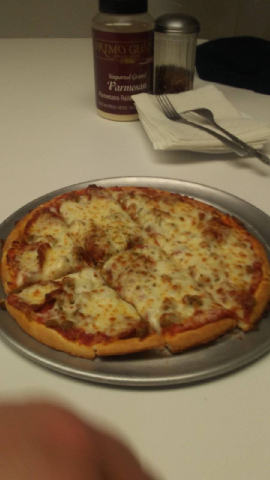 Barrys Pizza | restaurant | 2020 W Morris St, Indianapolis, IN 46221, USA | 3176366000 OR +1 317-636-6000