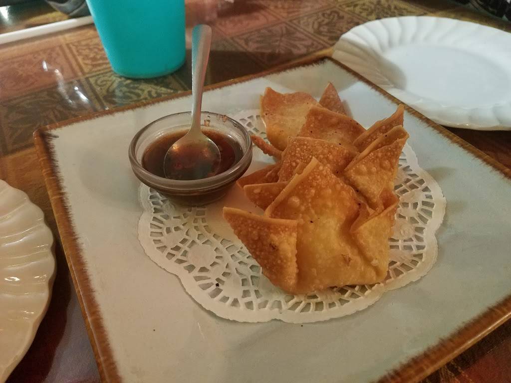 thai sawasdee | restaurant | 4744, 845 E Roosevelt Rd, Lombard, IL 60148, USA | 3126943865 OR +1 312-694-3865