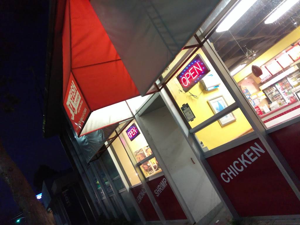 J J Fish & Chicken | restaurant | 3600 Macdonald Ave # A, Richmond, CA 94805, USA | 5102331110 OR +1 510-233-1110