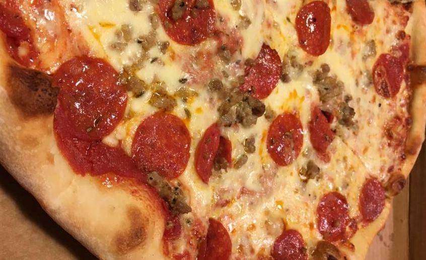 Grumbellies Eatery | restaurant | 64 Catherine St, Fort Ann, NY 12827, USA | 5186394143 OR +1 518-639-4143