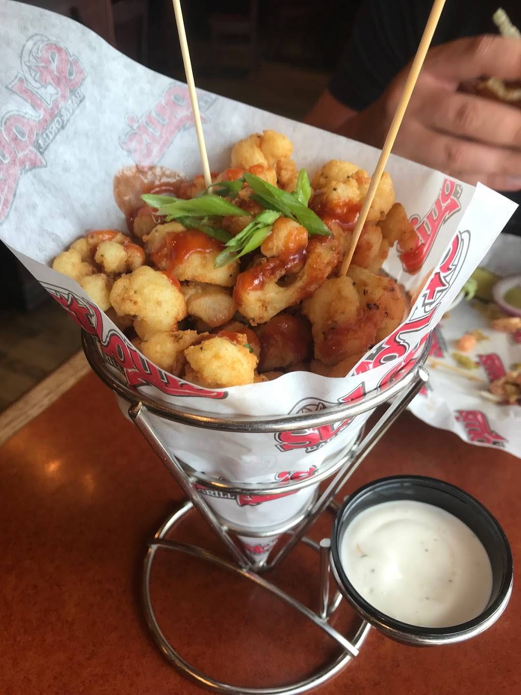 St. Louis Bar & Grill | restaurant | 283 Northfield Dr E Unit 1, Waterloo, ON N2J 4G8, Canada | 5198834777 OR +1 519-883-4777