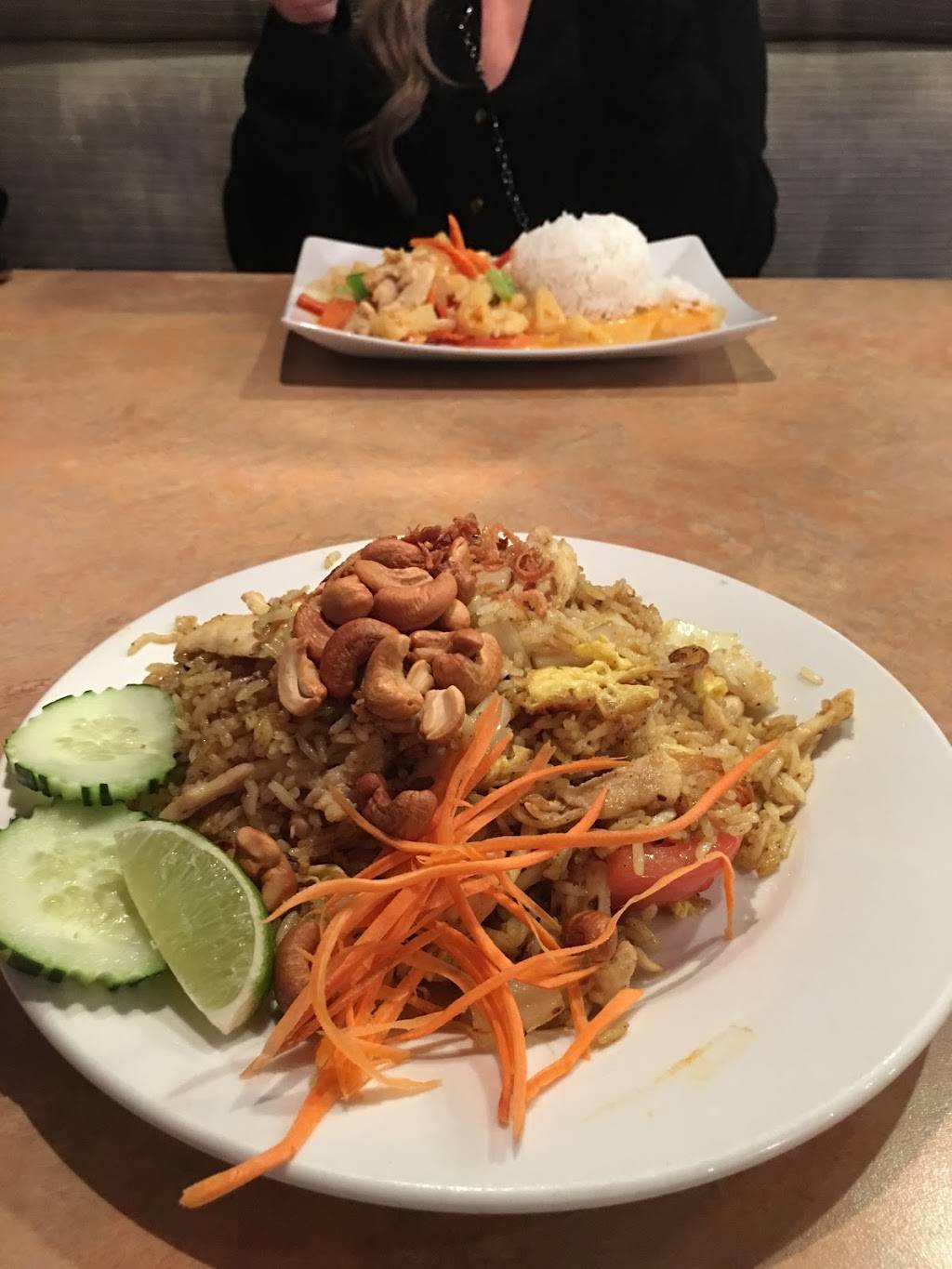 Thai Basil Restaurant | restaurant | 37273 Six Mile Rd, Livonia, MI 48152, USA | 7344645934 OR +1 734-464-5934