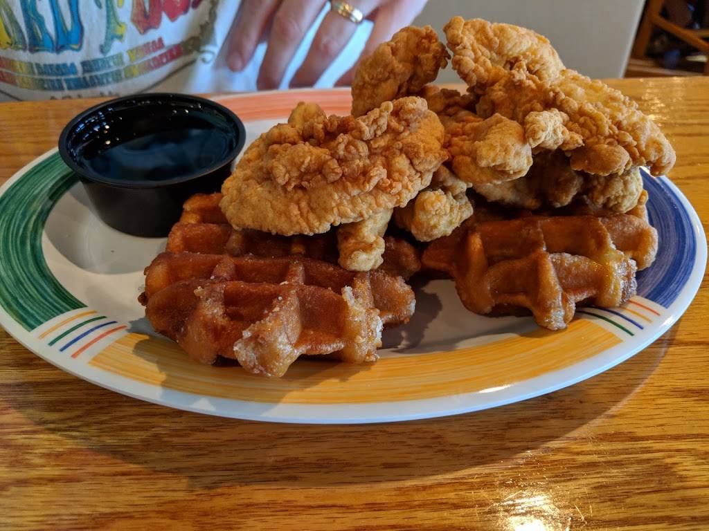 Dock House Seafood & More | restaurant | 103 S Shore Dr, Holden Beach, NC 28462, USA | 9108469920 OR +1 910-846-9920