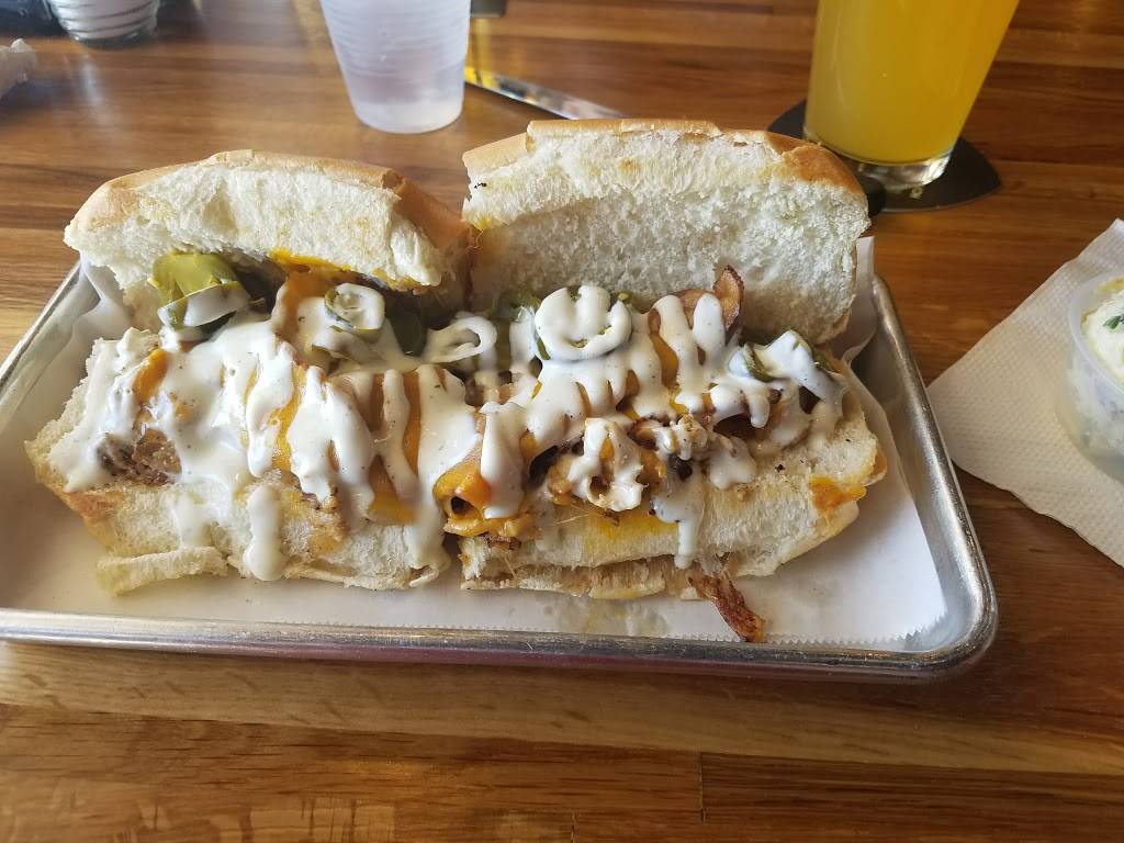 Serial Grillers | restaurant | 1970 W River Rd, Tucson, AZ 85704, USA | 5208873950 OR +1 520-887-3950