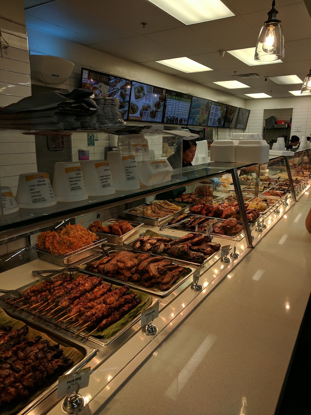 Island Pacific Seafood Market | restaurant | 8650 W Tropicana Ave, Las Vegas, NV 89147, USA | 7024760400 OR +1 702-476-0400