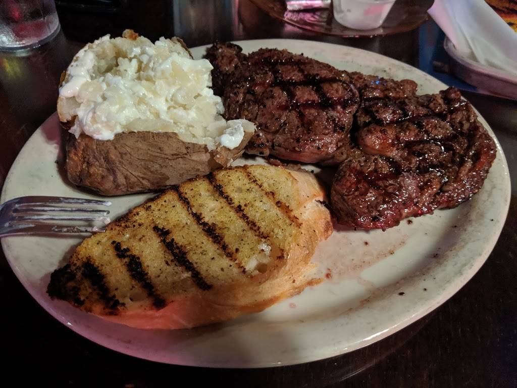 Palo Cedro Inn | restaurant | 9191 Deschutes Rd, Palo Cedro, CA 96073, USA | 5305472022 OR +1 530-547-2022