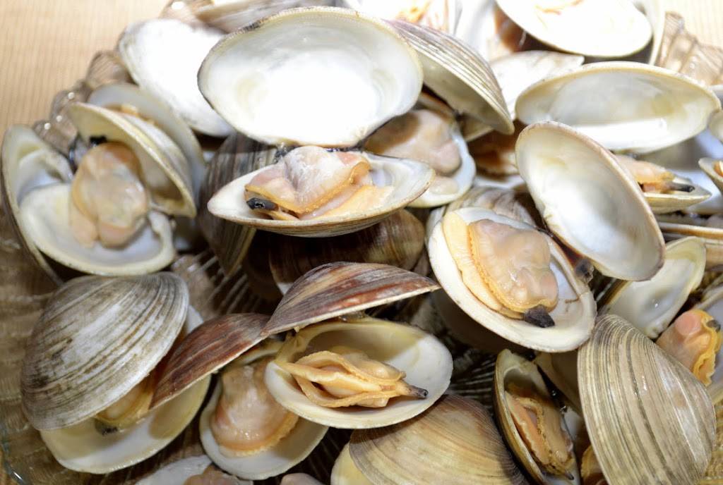 Captn Chuckys Crab Cake Co, Newtown Square | restaurant | 5149 West Chester Pike, Newtown Square, PA 19073, USA | 6103557525 OR +1 610-355-7525