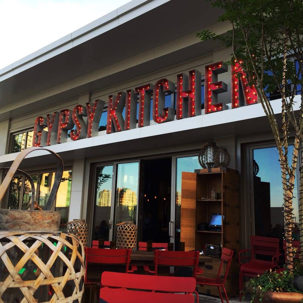 Gypsy Kitchen | restaurant | 3035 Peachtree Rd NE, Atlanta, GA 30305, USA | 4049399840 OR +1 404-939-9840