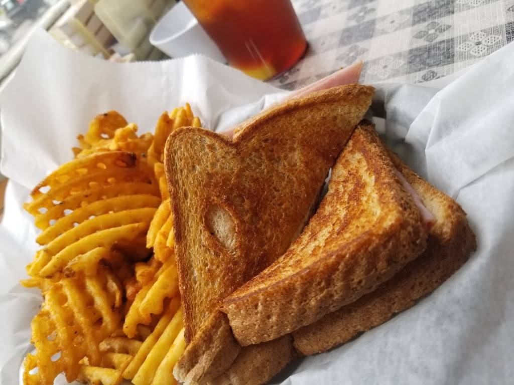 Simards Place | restaurant | 501 Newburyport Turnpike, Rowley, MA 01969, USA | 9789487006 OR +1 978-948-7006