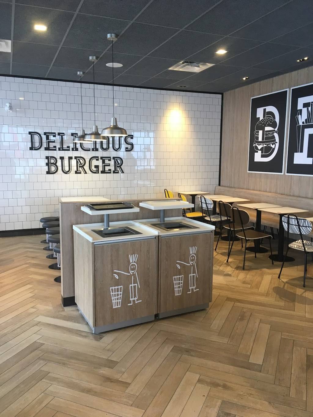 McDonalds | restaurant | 3015 Palladium Dr, Stittsville, ON K2T 0N2, Canada | 6135916006 OR +1 613-591-6006