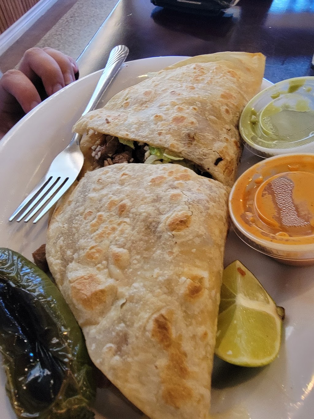 El Taco | restaurant | 446 N Main St, Jennings, LA 70546, USA | 3372755035 OR +1 337-275-5035