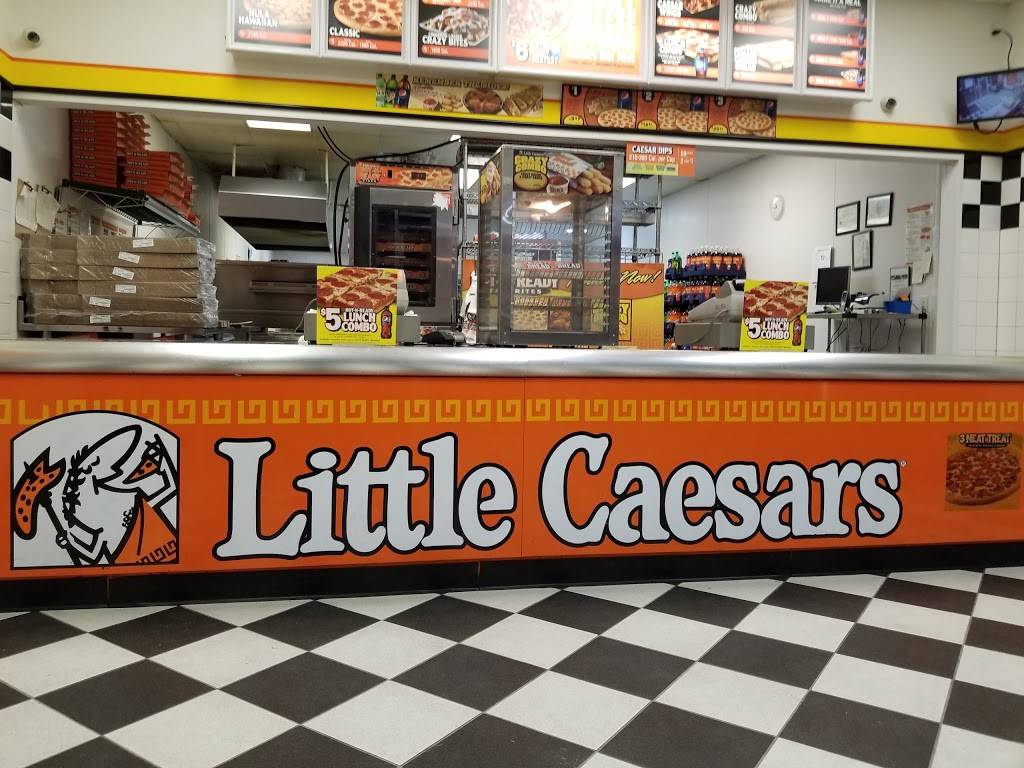 Little Caesars Pizza | meal takeaway | 1050 N Carrier Pkwy, Grand Prairie, TX 75050, USA | 9725049300 OR +1 972-504-9300