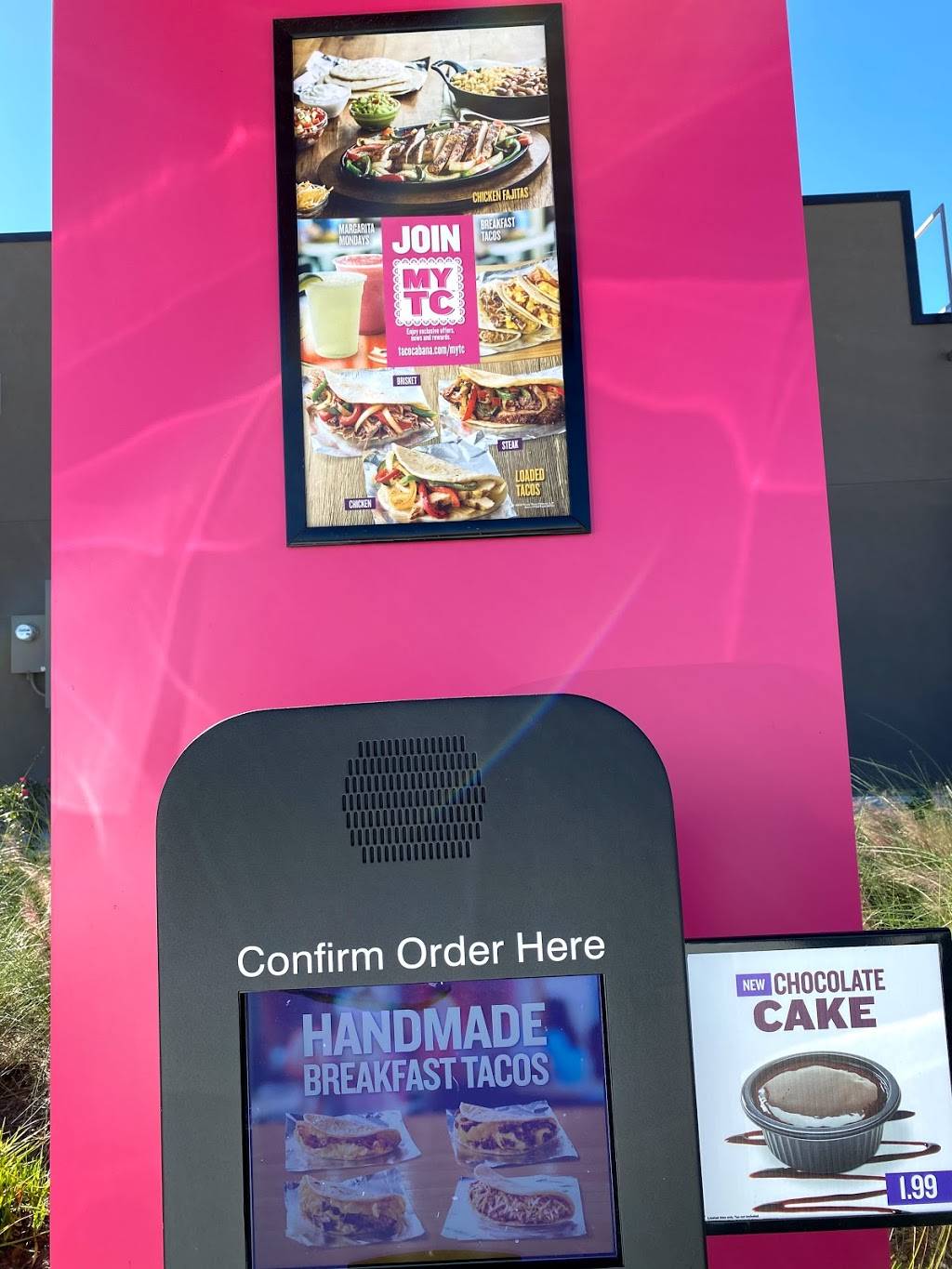 Taco Cabana | restaurant | 10215 Grand Pkwy, Richmond, TX 77406, USA | 2817256495 OR +1 281-725-6495