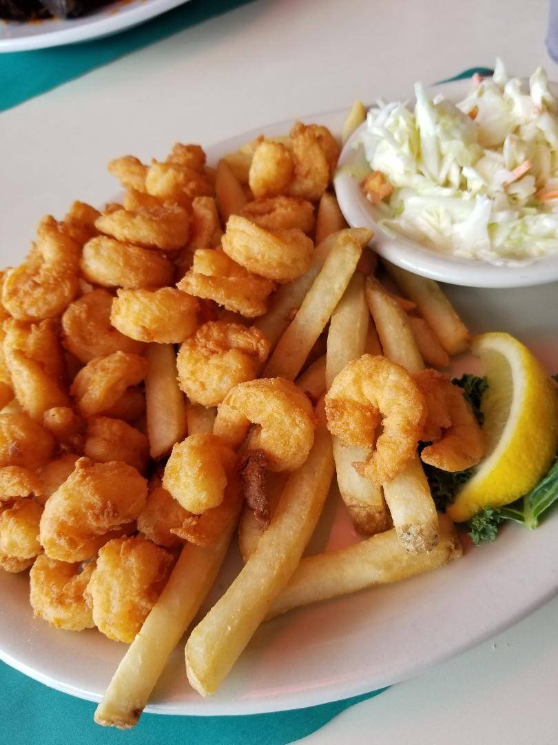 Bull N Claw | restaurant | 2270 Post Rd, Wells, ME 04090, USA | 2076468467 OR +1 207-646-8467