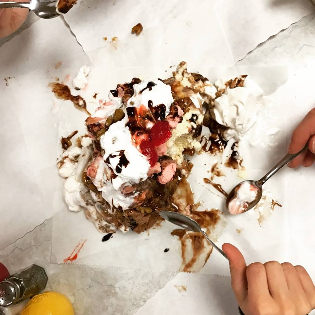 Barbecue Center of Lexington | restaurant | 900 N Main St, Lexington, NC 27292, USA | 3362484633 OR +1 336-248-4633