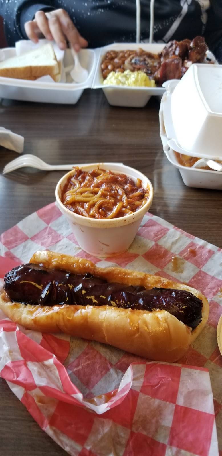 Big Bill BBQ | restaurant | 4101 Elvis Presley Blvd, Memphis, TN 38116, USA | 9015524502 OR +1 901-552-4502