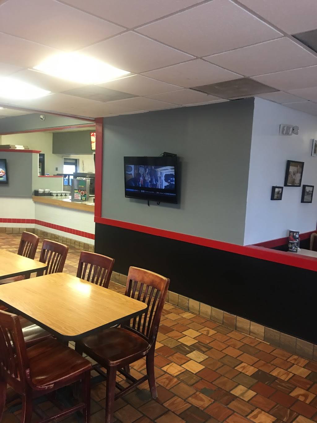 Browns Chicken | restaurant | 1910 st. RT 38, Lincoln Hwy, St. Charles, IL 60174, USA | 6305842411 OR +1 630-584-2411