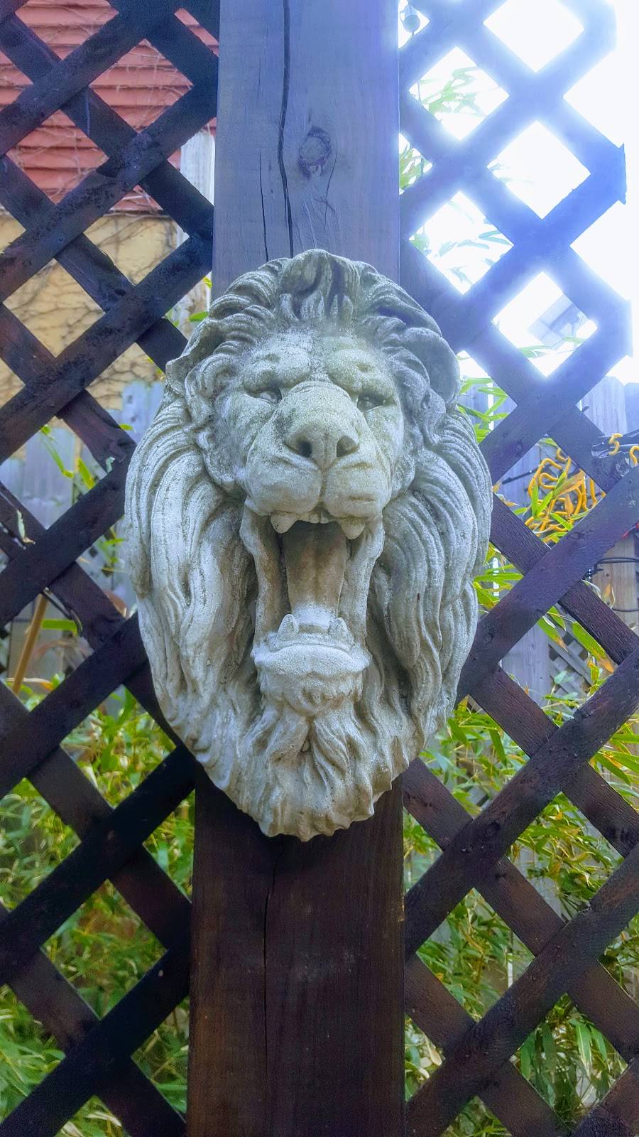 Lot 13 Long | restaurant | E 18th St, Bayonne, NJ 07002, USA | 2015355066 OR +1 201-535-5066