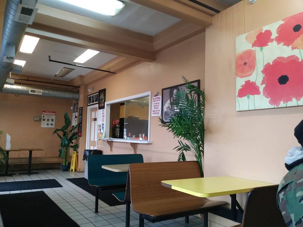 Kalypso Restaurant | restaurant | 12 Winspear Ave, Buffalo, NY 14214, USA | 7168343663 OR +1 716-834-3663