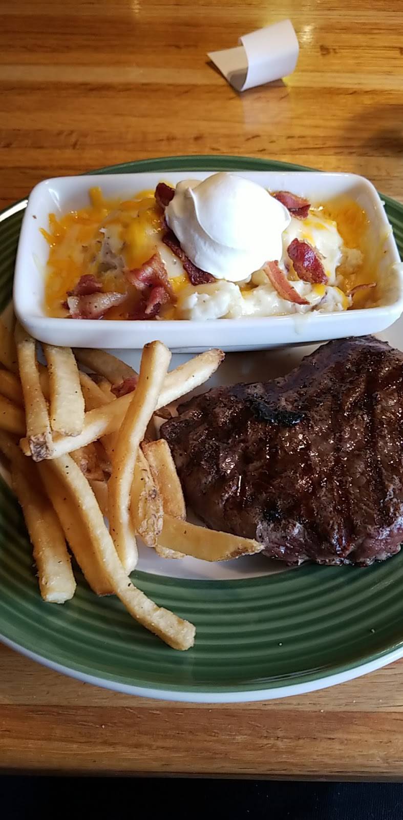 Applebees Grill + Bar | restaurant | 3009 Northwestern Ave, West Lafayette, IN 47906, USA | 7654630308 OR +1 765-463-0308