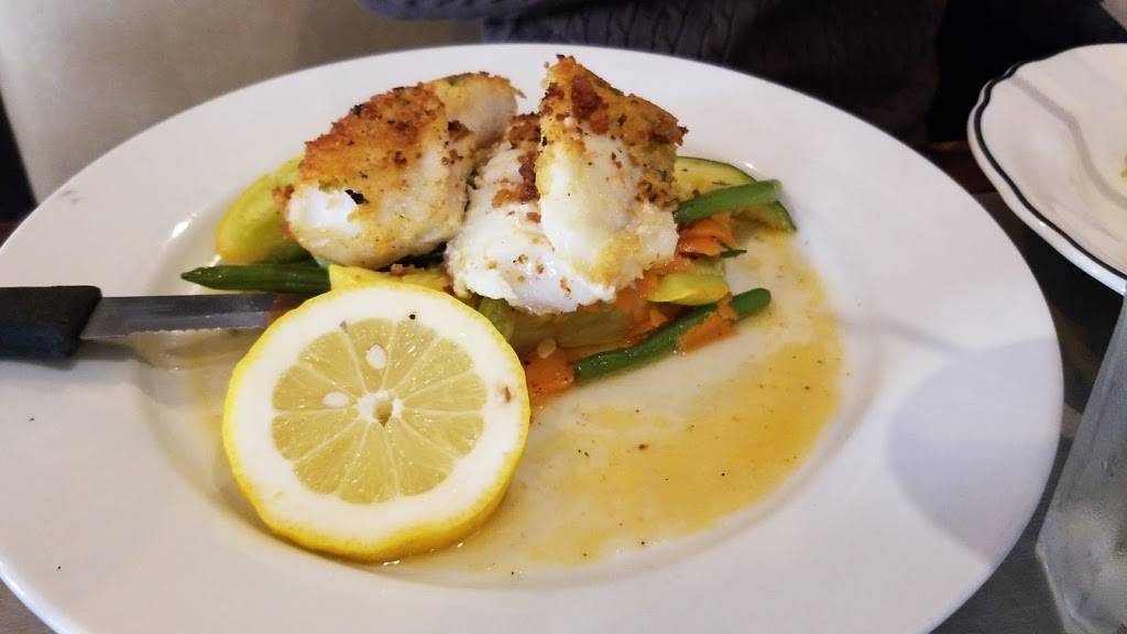 Hilltop Restaurant Bar & Banquet | restaurant | 39 Adamec Rd, Willington, CT 06279, USA | 8604771054 OR +1 860-477-1054