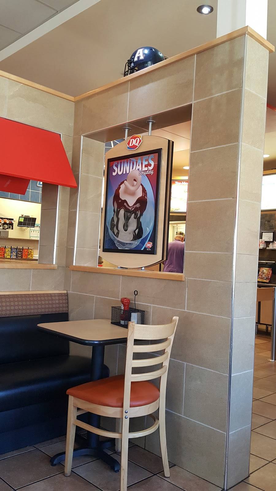 Dairy Queen Store | restaurant | 719 E Main St, Allen, TX 75002, USA | 2143835866 OR +1 214-383-5866