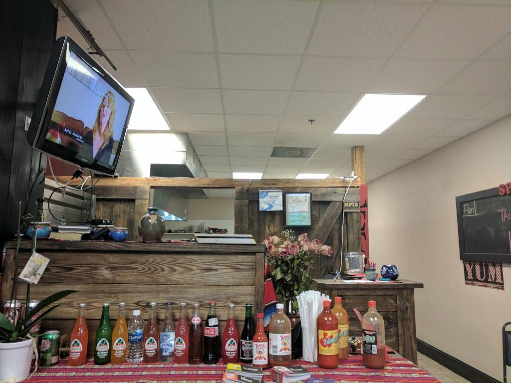 El Pastor Mexican Food | restaurant | 83 N Central Ave, Umatilla, FL 32784, USA | 3522055443 OR +1 352-205-5443