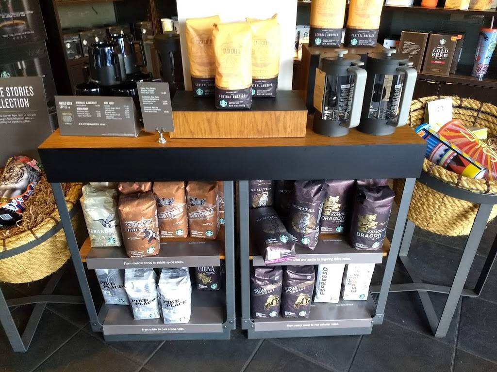Starbucks | cafe | 125 Riverton Commons Plaza, Front Royal, VA 22630, USA | 5406354679 OR +1 540-635-4679