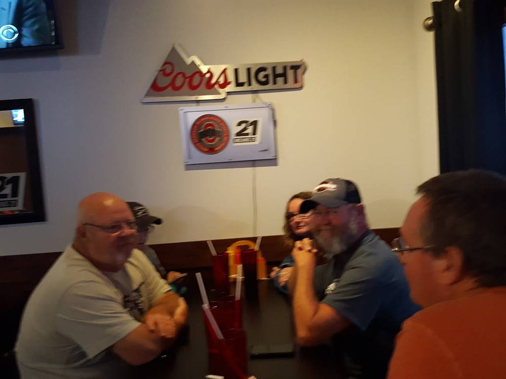 The Village Inn | restaurant | 42 E Center St, Farmersville, OH 45325, USA | 9376965033 OR +1 937-696-5033