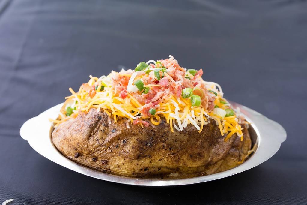 Grill Em Steak House & Sports Bar | restaurant | 2509 S Bascom Ave, Campbell, CA 95008, USA | 4083718729 OR +1 408-371-8729