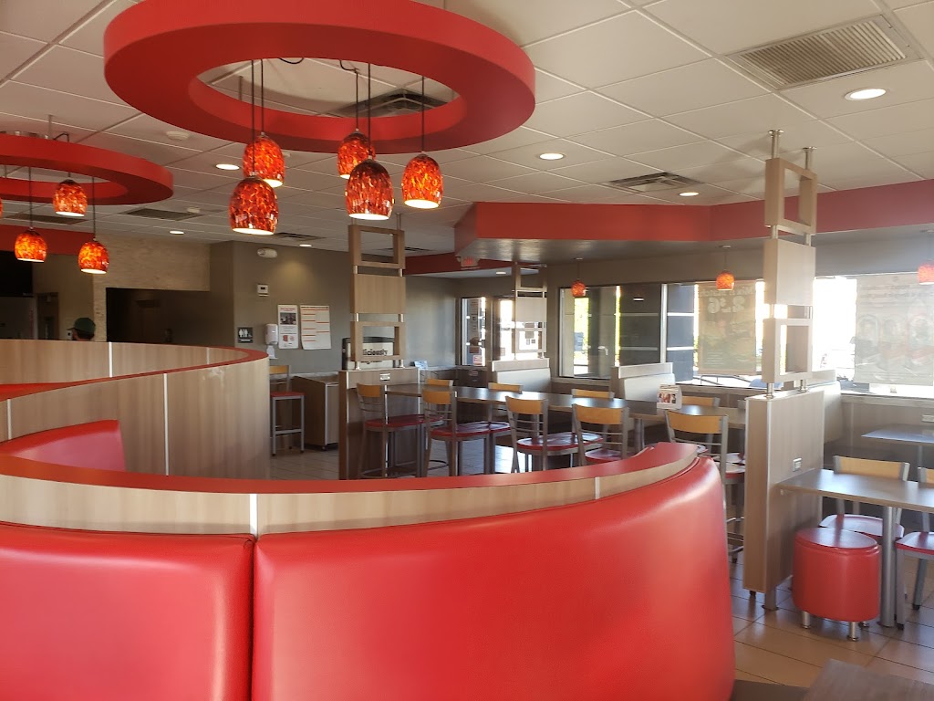 Burger King | restaurant | 365 N Goswick Way, Camp Verde, AZ 86322, USA | 9285676735 OR +1 928-567-6735