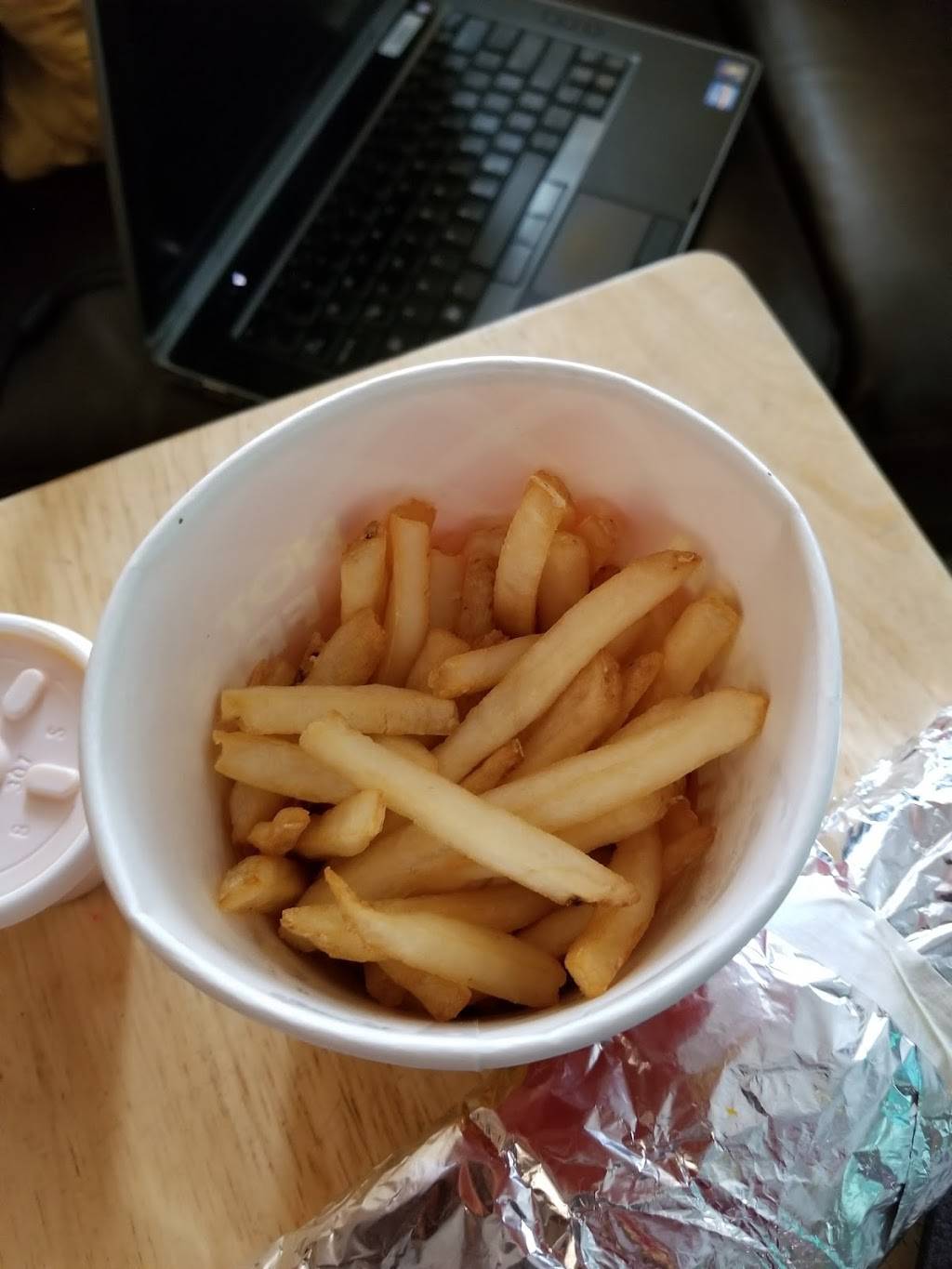 Js Steaks & Subs - Nazareth | restaurant | 848 Nazareth Pike, Nazareth, PA 18064, USA | 6103658668 OR +1 610-365-8668