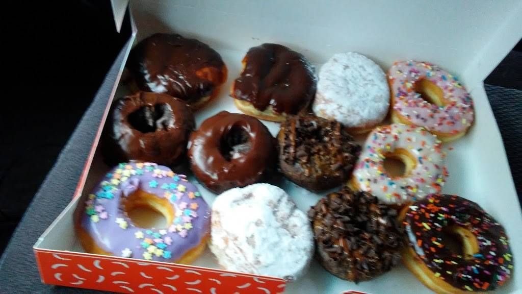 Dunkin | bakery | 1871 S Erie Blvd, Hamilton, OH 45011, USA | 5138879111 OR +1 513-887-9111