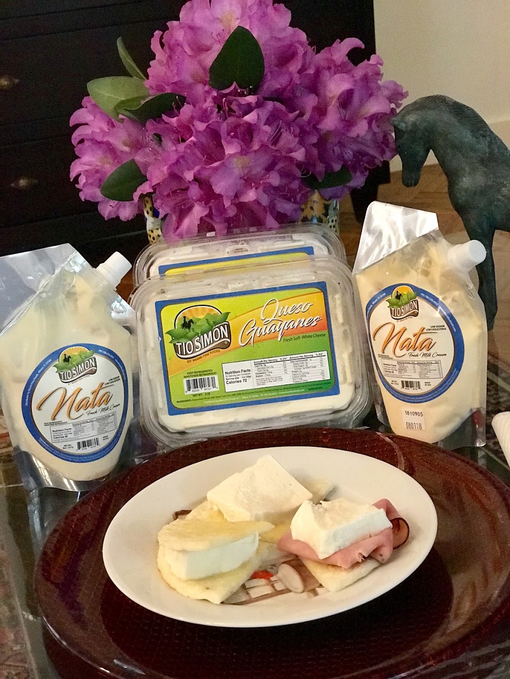 Gourmet Antojitos LLC | restaurant | 544 North Ave, Weston, MA 02493, USA | 8573020767 OR +1 857-302-0767