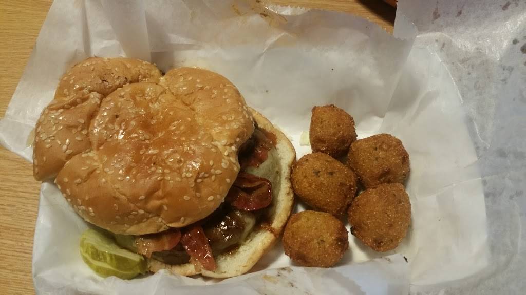 Murrays Wings Pub and Grill | restaurant | 2169 Queen City Ave, Cincinnati, OH 45214, USA | 5133899464 OR +1 513-389-9464