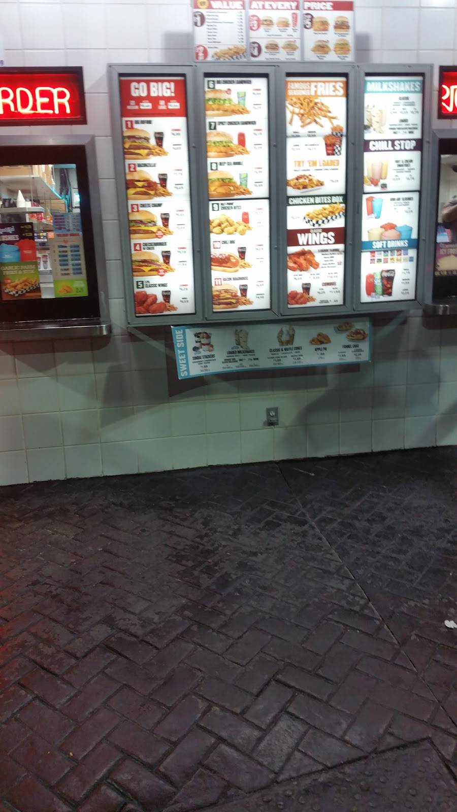 Checkers | restaurant | 13625 S Dixie Hwy, Miami, FL 33176, USA | 7865921071 OR +1 786-592-1071