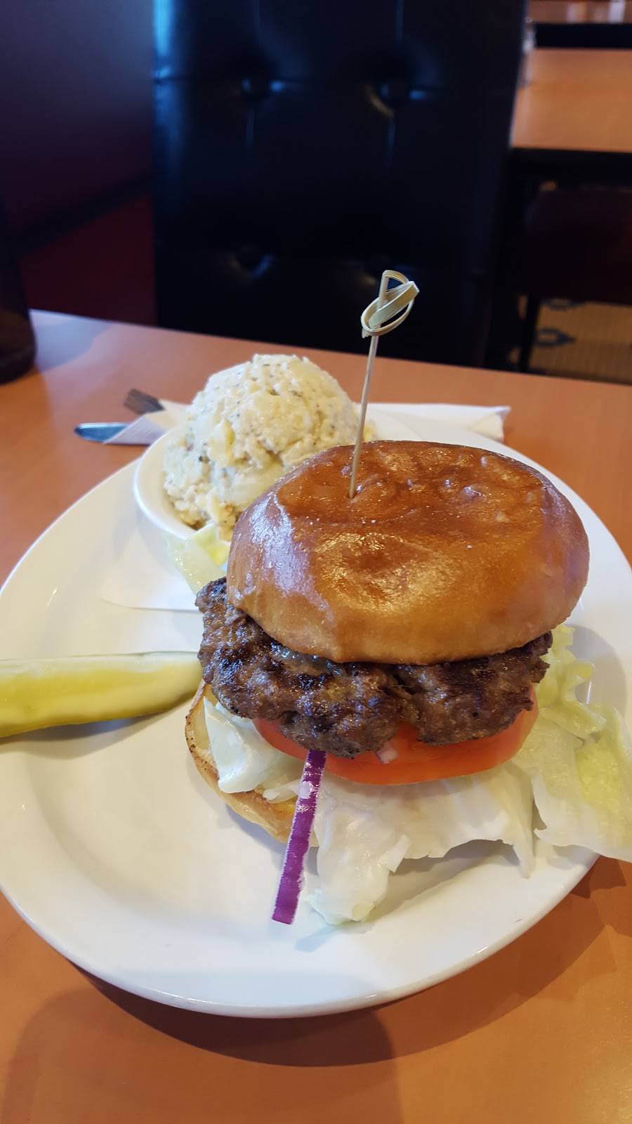 Jesses Deli | restaurant | 681 Dundas St, Woodstock, ON N4S 1E3, Canada | 5194214500 OR +1 519-421-4500