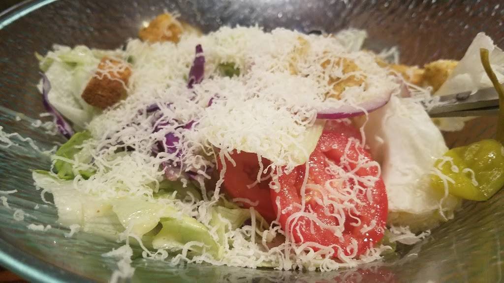 Olive Garden Italian Restaurant | meal takeaway | 2782 Wilma Rudolph Blvd, Clarksville, TN 37040, USA | 9315522585 OR +1 931-552-2585