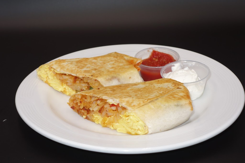 Flynns Eats | restaurant | 6600 Penn Ave S #1000, Richfield, MN 55423, USA | 6123535072 OR +1 612-353-5072