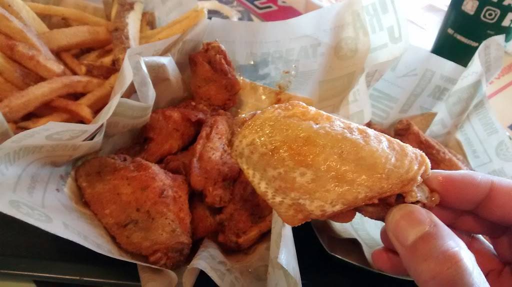 Wingstop | meal delivery | 3155 S Bascom Ave, Campbell, CA 95008, USA | 4086269464 OR +1 408-626-9464