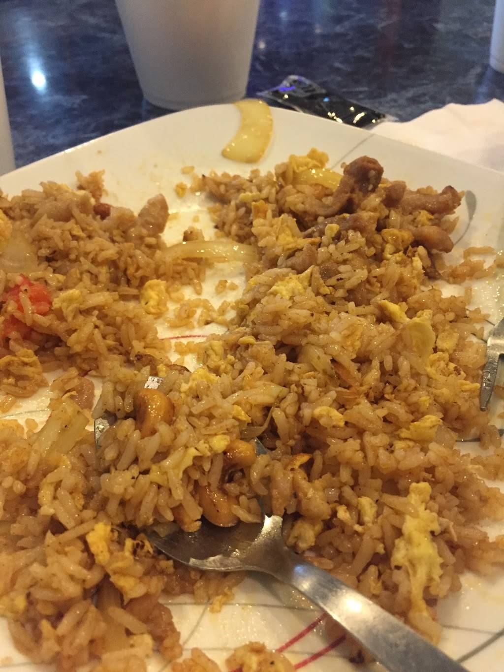 Bangkok Cuisine Express | restaurant | 43237 Garfield Rd, Clinton Twp, MI 48038, USA | 5862268000 OR +1 586-226-8000