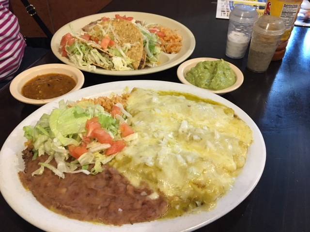 Ranchway BBQ & Mexican Food | restaurant | 604 N Valley Dr, Las Cruces, NM 88005, USA | 5755237361 OR +1 575-523-7361