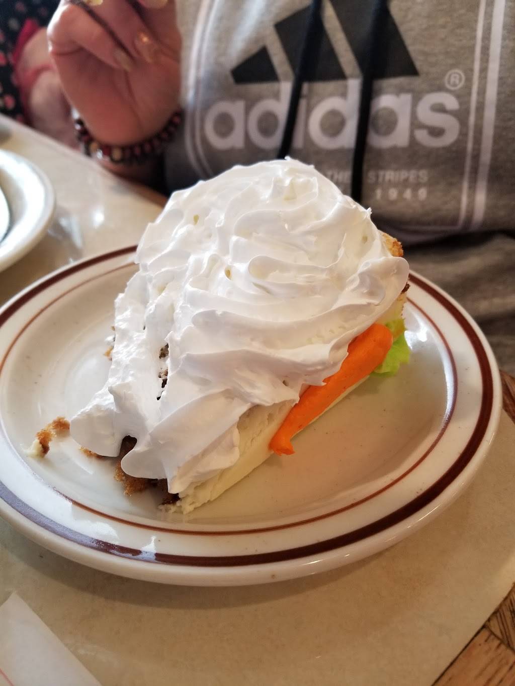 Petros Restaurant | restaurant | 6525 Indianapolis Blvd, Hammond, IN 46320, USA | 2198445951 OR +1 219-844-5951