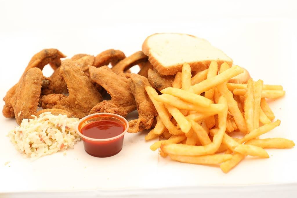 Buddys Pizza & Steak | meal delivery | 6239 N Teutonia Ave, Milwaukee, WI 53209, USA | 4144622506 OR +1 414-462-2506