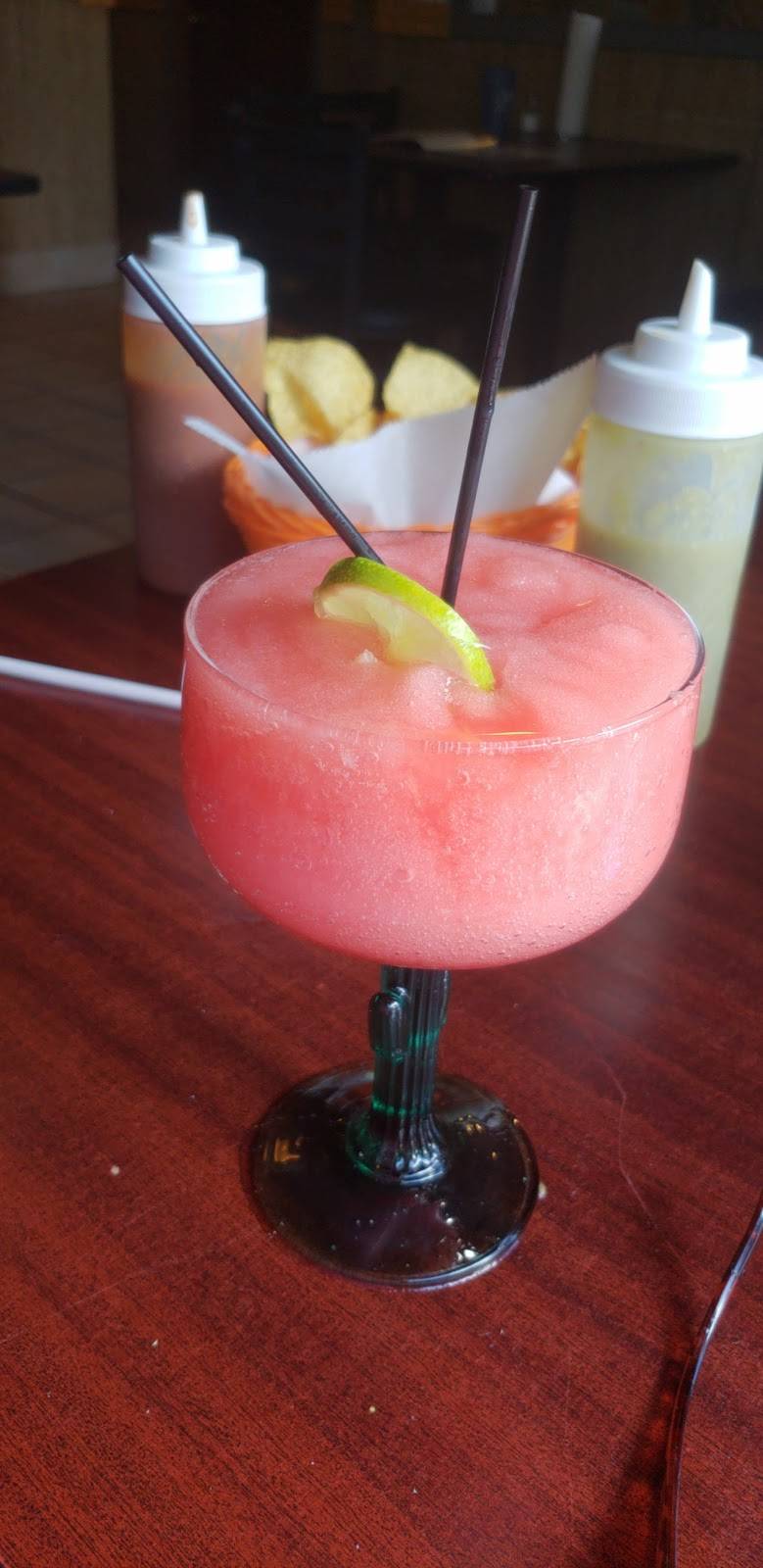 El Senor De Los Tacos | restaurant | 1001 N 7th St, Rochelle, IL 61068, USA | 8155616872 OR +1 815-561-6872